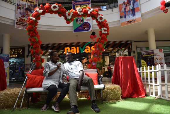Valentines Activation – Gifting by the Mascots