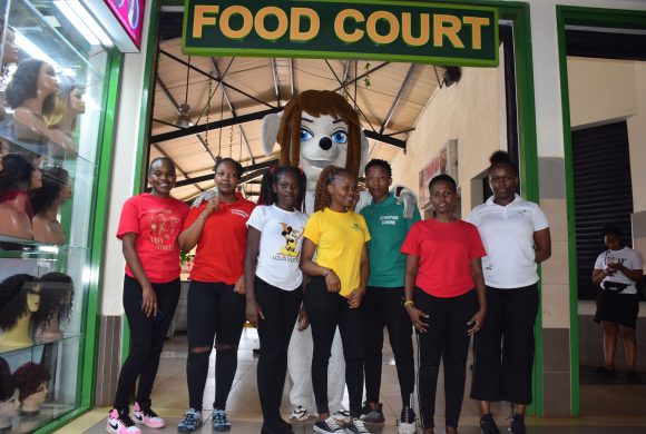 Valentines Activation – Gifting by the Mascots