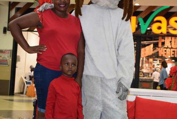 Valentines Activation – Gifting by the Mascots